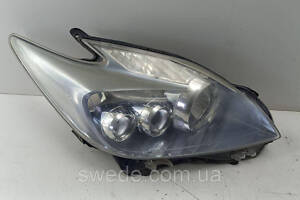 Фара правая Toyota Prius Plus FULL LED 2010 гг MDE11005341