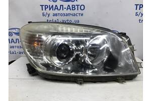 Фара правая Toyota Rav 4 2.2 DIESEL 2ADFTV 2006 (б/у)