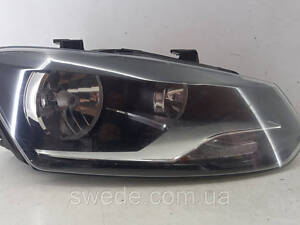 Фара правая Volkswagen Polo 2014-2017 6R1941008F