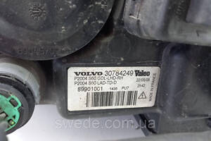 Фара права Volvo S60 V70 2009 рр 30784249