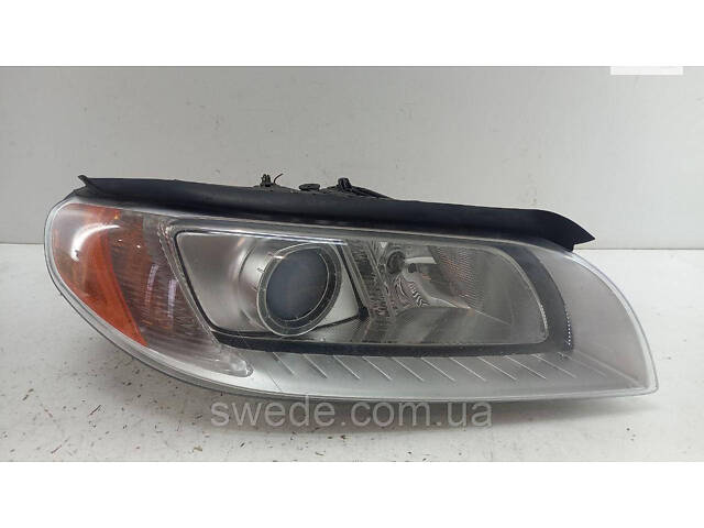 Фара правая Volvo V70 S80 2008-2013 гг 30796130