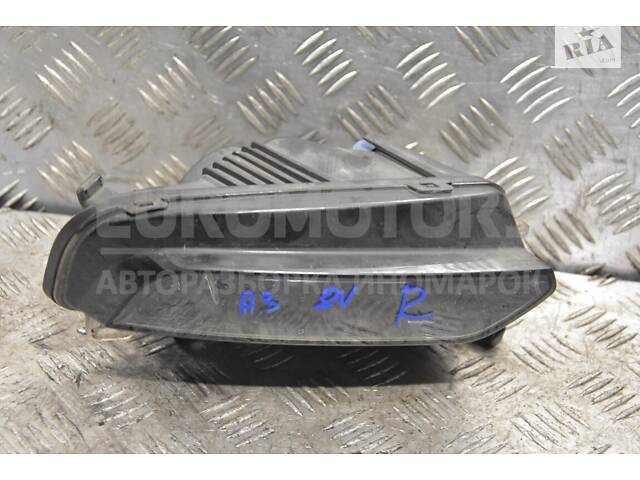 Фара противотуманная правая Audi A3 (8V) 2013 8V0941700C 202538