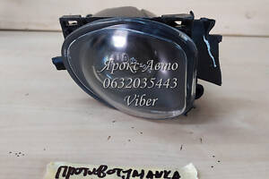 Фара противотуманная правая PET-GF36 BMW X5 E53 30i Отломаны 2 крепления 000034754