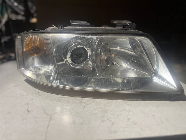 Фари Права Галогенові Depo Audi A6 1998-2004 Фари Права Галогенові Depo Audi A6 1998-2004