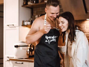 Фартук Красавчик готує (Черный)