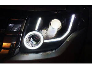 Фары передние Mitsubishi Pajero Wagon 4 (MB001-FEDDD1LBN1)