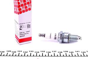 FEBI BILSTEIN 13450 Свеча зажигания VW Passat/Renault Trafic/Clio 1.2-1.6 -96