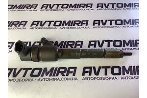 Форсунка паливна Fiat Doblo 1.3 MJTD 2011-2021 0986435102