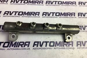 Паливна рейка Fiat Doblo 1.6 MJTD 2011-2021 0445214171