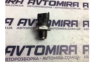 Датчик давления топлива в рейке Fiat Doblo 2.0 MJTD 2011-2021 0281002903