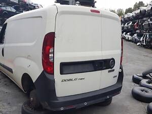 FIAT DOBLO II FL задні двері ліві 249