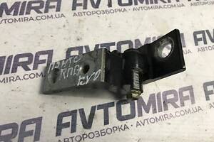 Петля передніх правих дверей верхній Fiat Punto 2005-2018 51825646