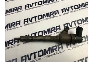 Форсунка паливна Fiat Punto 3 1.3 D Multijet 2005-2018 55197875