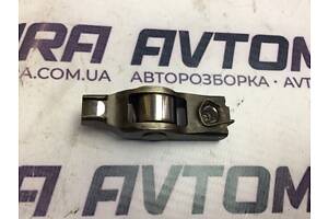 Коромисло клапана, рокер Fiat Stilo 1.9 Multijet 2001-2010 422007510