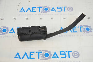 Фішка на блок ECU комп'ютер двигуна VW Beetle 12-19 2.5