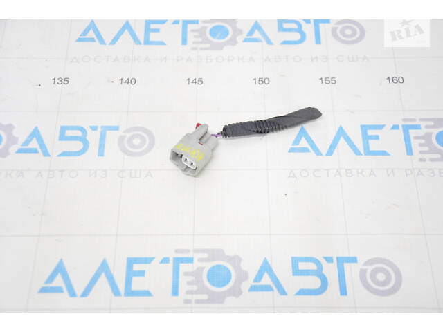 Фишка на датчик уровня жидкости бачка омывателя Ford Escape MK3 13-19 тип 2