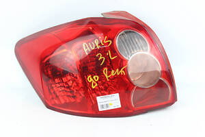 Фонарь левый 07-10 Toyota Auris 2006-2012 8156102400