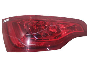 Фонарь левый светодиод 4L0945093F AUDI Q7 05-15