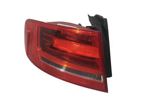 Фонарь наружный левый седан Европа -12 8K5945095D AUDI A4 07-15