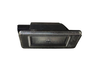 Фонарь подсветки номера 265108990E RENAULT Duster 17-; NISSAN Qashqai 21-, X-Trail T33 21-; DACIA Duster 18-