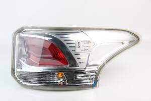 Фонарь правый EU -16 Mitsubishi Outlander (GF) 2012- 8330A788