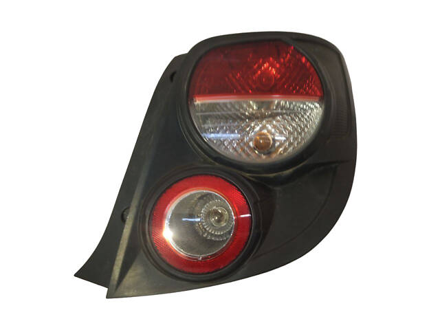 Фонарь правый 96830986 CHEVROLET Aveo T300 12-17