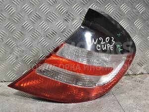 Фонарь правый купе 04- Mercedes C-class (W203) 2000-2007 A2038202664 379203
