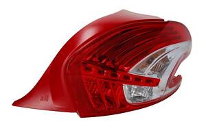 Фонарь правый PEUGEOT 208 12- -15 (DEPO). 9672628380