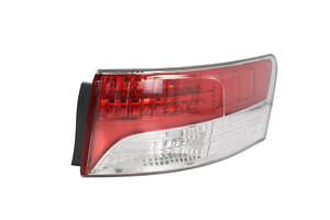 Фонарь правый Toyota Avensis 09- SDN /LED (DEPO). 212-19R9R-UE