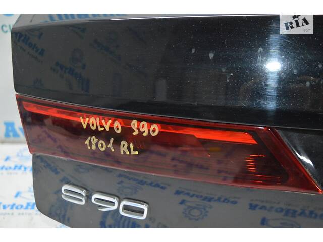 Ліхтар внутрішній (кришка багажника) лівий Volvo S90 16-20 31656777