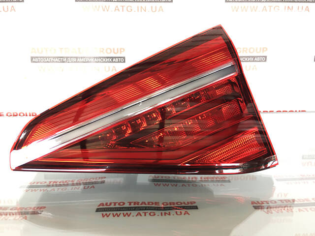 Фонарь внутренний (крышка багажника) правый LED VW Passat b8 USA 16-19 561-945-094-F