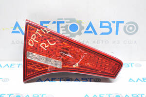 Ліхтар внутрішній кришка багажника лівий Kia Optima 11-13 дорест