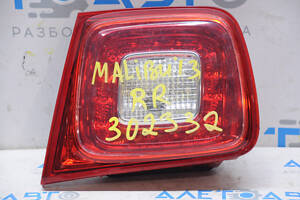 Ліхтар внутрішній кришка багажника правий Chevrolet Malibu 13-15 LED затерто