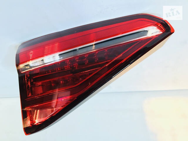 Фонарь внутренний левый LED VW Passat b8 16-19 USA 561945093F Дефект - Фото 3