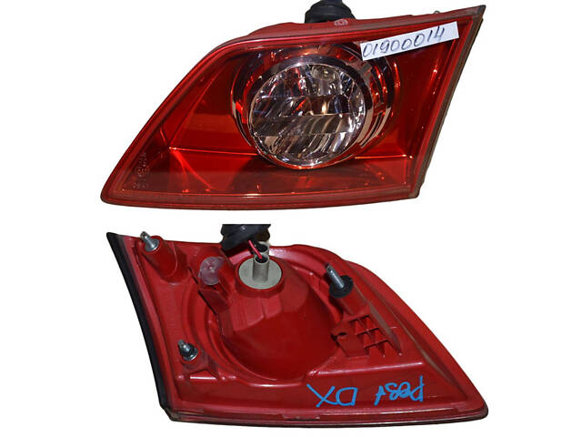Ліхтар внутрішній правий червоний 26540CG000 INFINITI FX 03-08