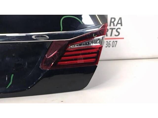 Фонарь задний правый крышка багажника (оригинал) для Honda Accord 2015-2017 (33500T2AA21)
