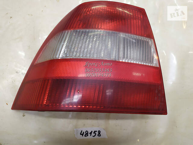 Ліхтар задній лівий Opel Vectra 1995-1999 000048158