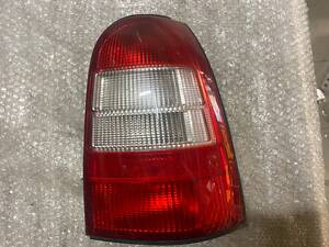 Фонарь задний наружный правый Opel Vectra B, 1996-2002, kombi, светлый, оригинал, б.у., 90585003