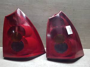 Фонарь задний (стоп) Alfa Romeo 147 2000-2010p.