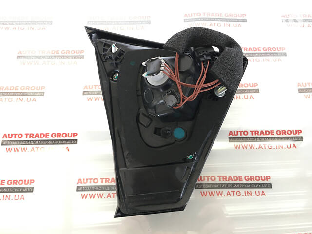 Фонарь задний внутрений (в крышку багажника) правый Ford Escape MK3 2017-2019 GJ5Z-13404-J - Фото 4