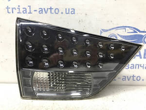 Фонарь задний внутренний левый Mitsubishi Outlander XL 2.2 DIESEL 4N14 2007 (б/у)