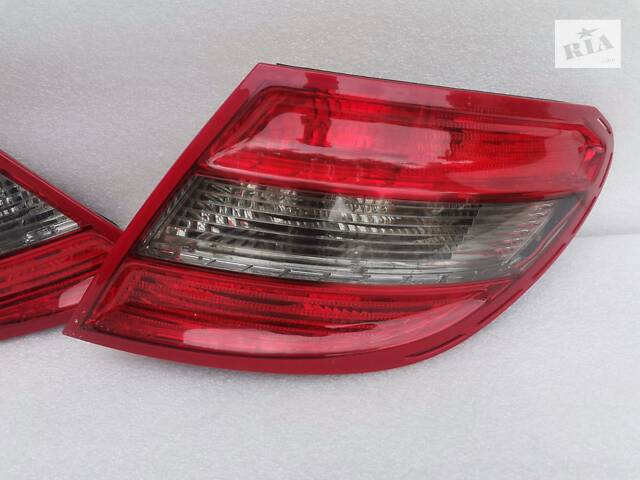 Фонарь задний левый правый стоп Mercedes C-class 204 W204 2007-2011г.в. оригинал Седан цена за 1шт - Фото 3