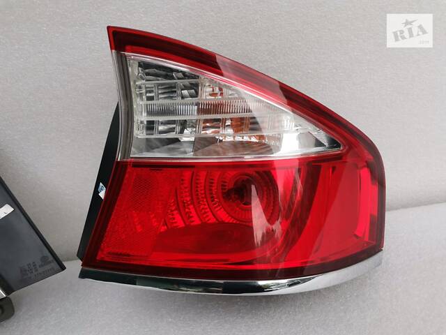 Фонарь задний левый правый стоп Subaru Legacy седан 2006-2009г.в. оригинал цена за 1шт - Фото 3