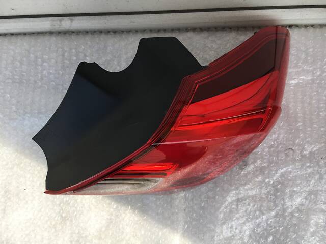 Фонарь задний наружный правый Opel Corsa E, 2014-2019, 3-двери, оригинал, б.у.,39068624. - Фото 3