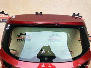 Ford C-Max II MK2 10-19 Заднее стекло крышки багажника AM51-R42004-A 2015 год