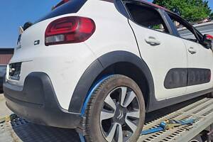 citroen c3 III 1.2b ЧЕТВЕРТЬ правий EWPB поріг