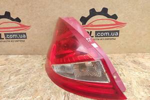 Ford Fiesta MK7 2008-2012 HB Ліхтар задній лівий 8A61-13405-A