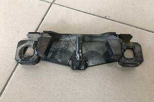 Скоба крышки багажника Ford Focus 2 1741022