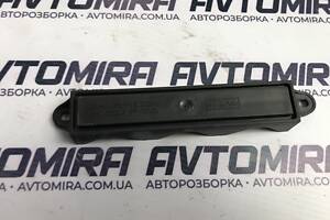 Крышка корпуса обогревателя Ford Focus 2 2005-2010 3M5118C332A