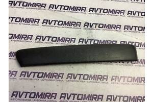 Накладка переднего бампера левая Ford Focus 2 2005-2010 4M5117E909AF